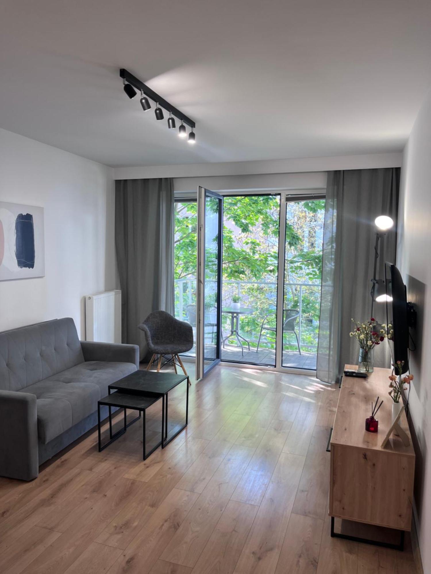 Zlote Apartamenty 36 Legnica Exterior photo